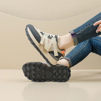 Женская обувь – Кроссовки