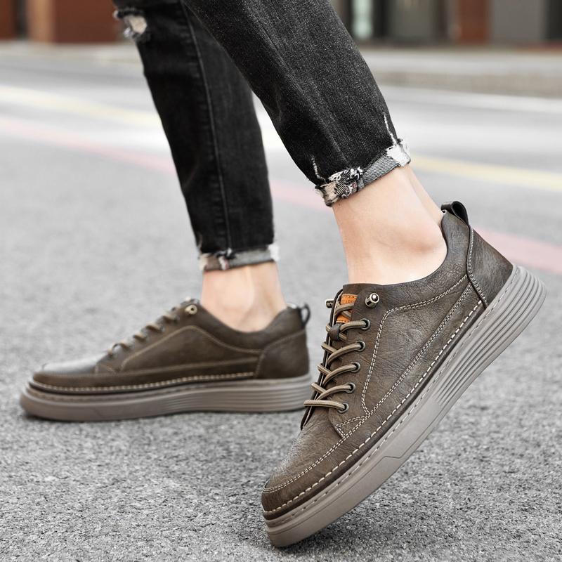 Men Casual Shoes Leather Fashion Men Sneakers Breathable Mens Shoes Comfortable Casual Shoes Moccasins Men Flats Shoes