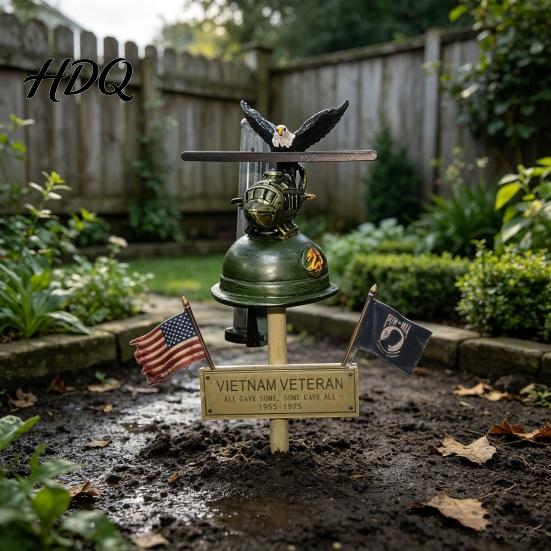 Rain Gauge Outdoor Eagle Airplane Tube Measure with Ground Stake Resin Decorative Tool for Garden Lawn Patio Gift Gardeners