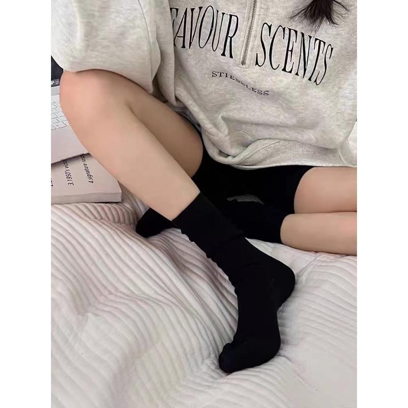 Женские темно-серые носки простые базовые вертикальные полоски хлопковые носки средней длины сложенные тонкие