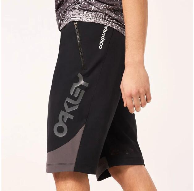 Oakley Шорты Maven Scrub