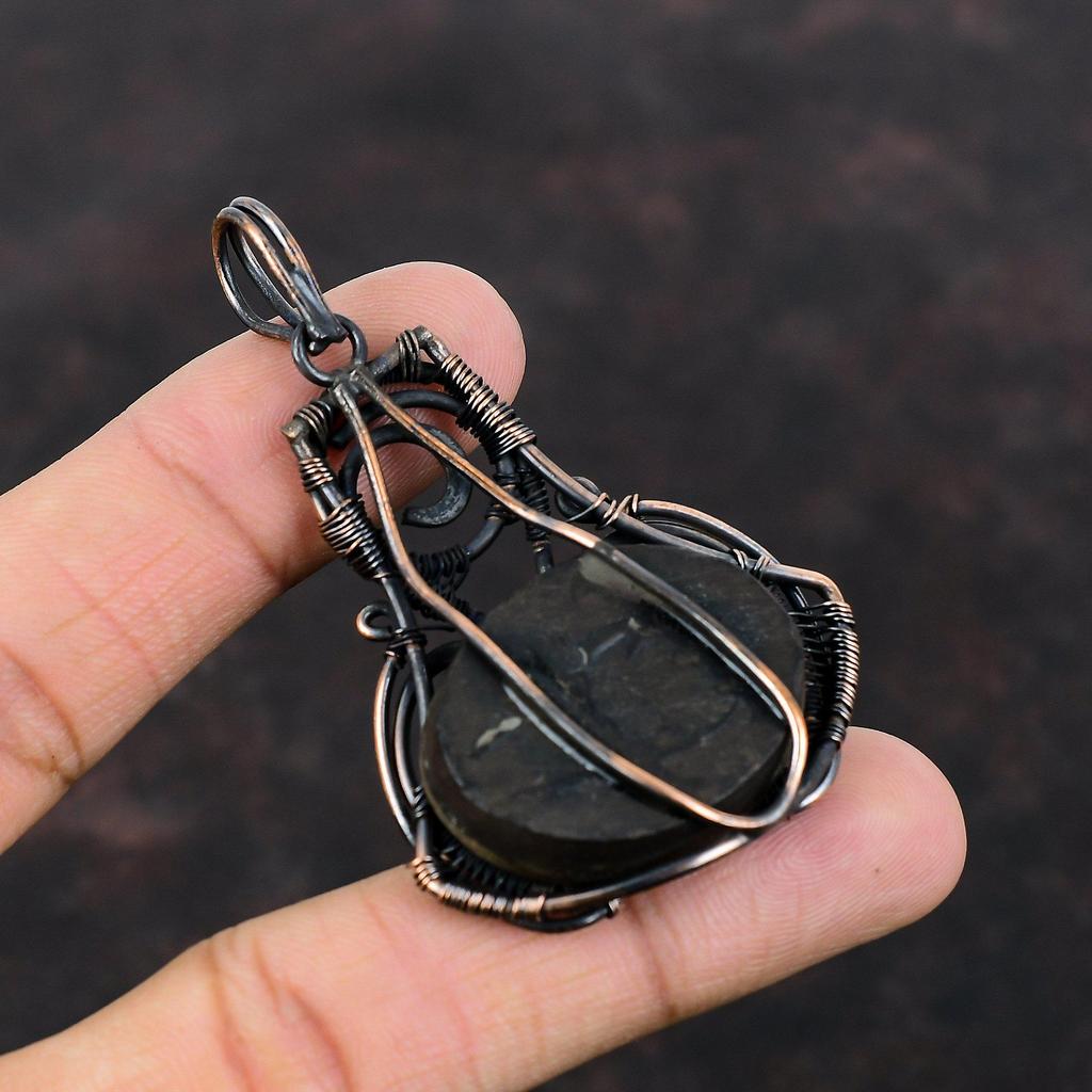 Подвеска из ракушки ушка, медная проволочная обертка, драгоценный камень из ракушки ушка, подвеска ручной работы, медные украшения, уникальный кулон, подарок для него