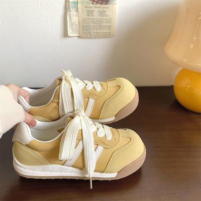 Корейская версия мятных mambo chic универсальных маленьких белых туфель 2025 лето супер огонь новинка большая голова повседневные моральные тренировки хлебные туфли