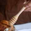 Маленькая деревянная ложка для меда, палочка для меда, ложка для сиропа, мини-чайная ложка, деревянная палочка для перемешивания для банки с медом, для дозирования, полива