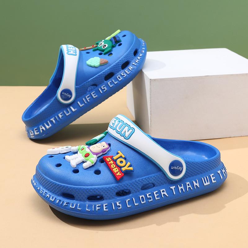 Стильные мультяшные детские туфли с отверстиями, дышащие летние сандалии для мальчиков и девочек, удобный дизайн из ЭВА