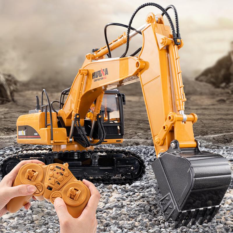 Huina 1535 1/14 Радиоуправляемый экскаватор Грузовик с дистанционным управлением и светом Гусеничный трактор Модель Инженерная машина Игрушки для мальчиков Рождественский подарок