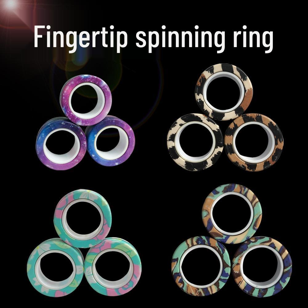 Браслет-кольцо на магните цвета хаки с граффити и спиннер для пальца