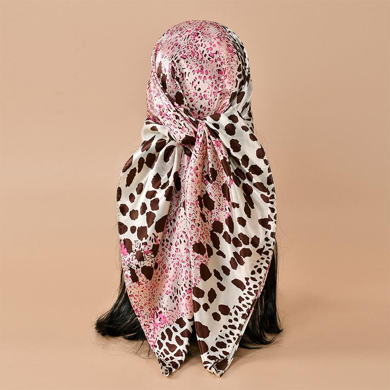 90*90cm Leopard Printed Square Scarf Women Luxury Designers Scarf Fashion Dot Headband Matte Satin Silk Hair Band Handkerchief