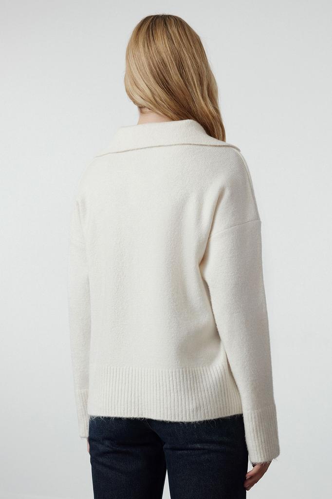 Women's Fashionable Stylish Sweater Pink Woolen Wide Fit Polo Neck Basic Knitwear Sweater