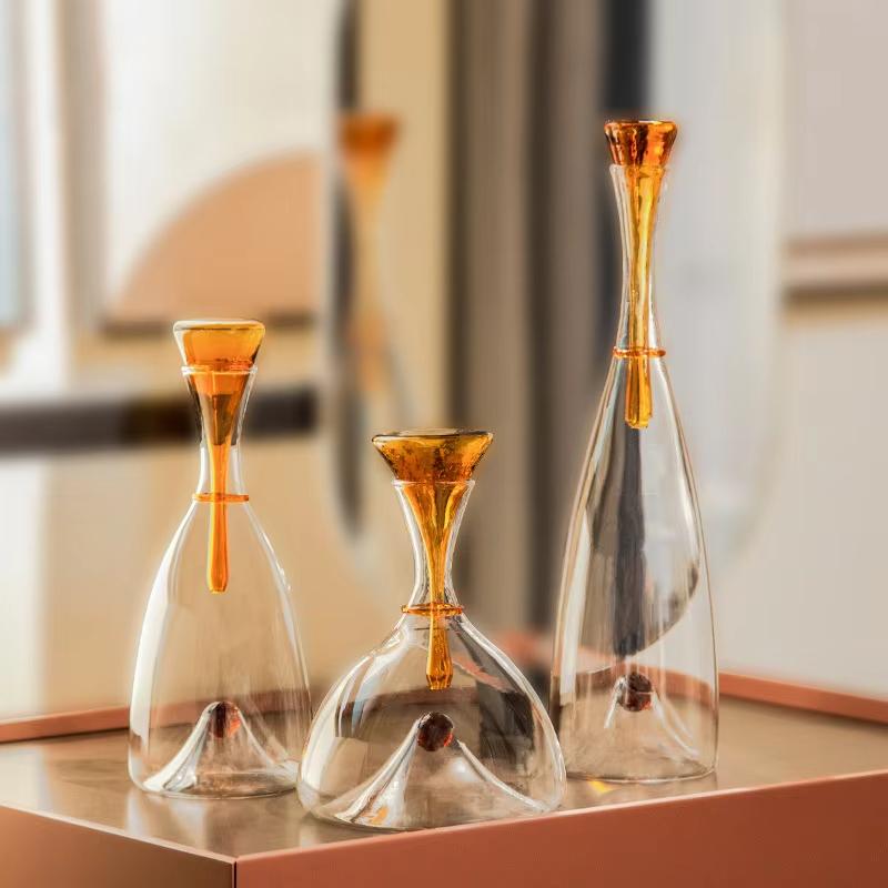Modern Minimalist Glass Decanter Home Bar Restaurant Party Decanter Brandy Whiskey Tequila Wine Divider Wine Cabinet Decoration