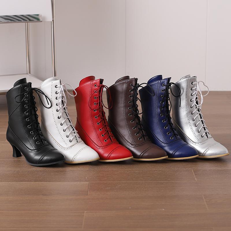 Женские короткие сапоги на высоком каблуке, однотонные остроконечные короткие сапоги в стиле ретро с резным узором, осенне-зимние новые большие женские ботинки