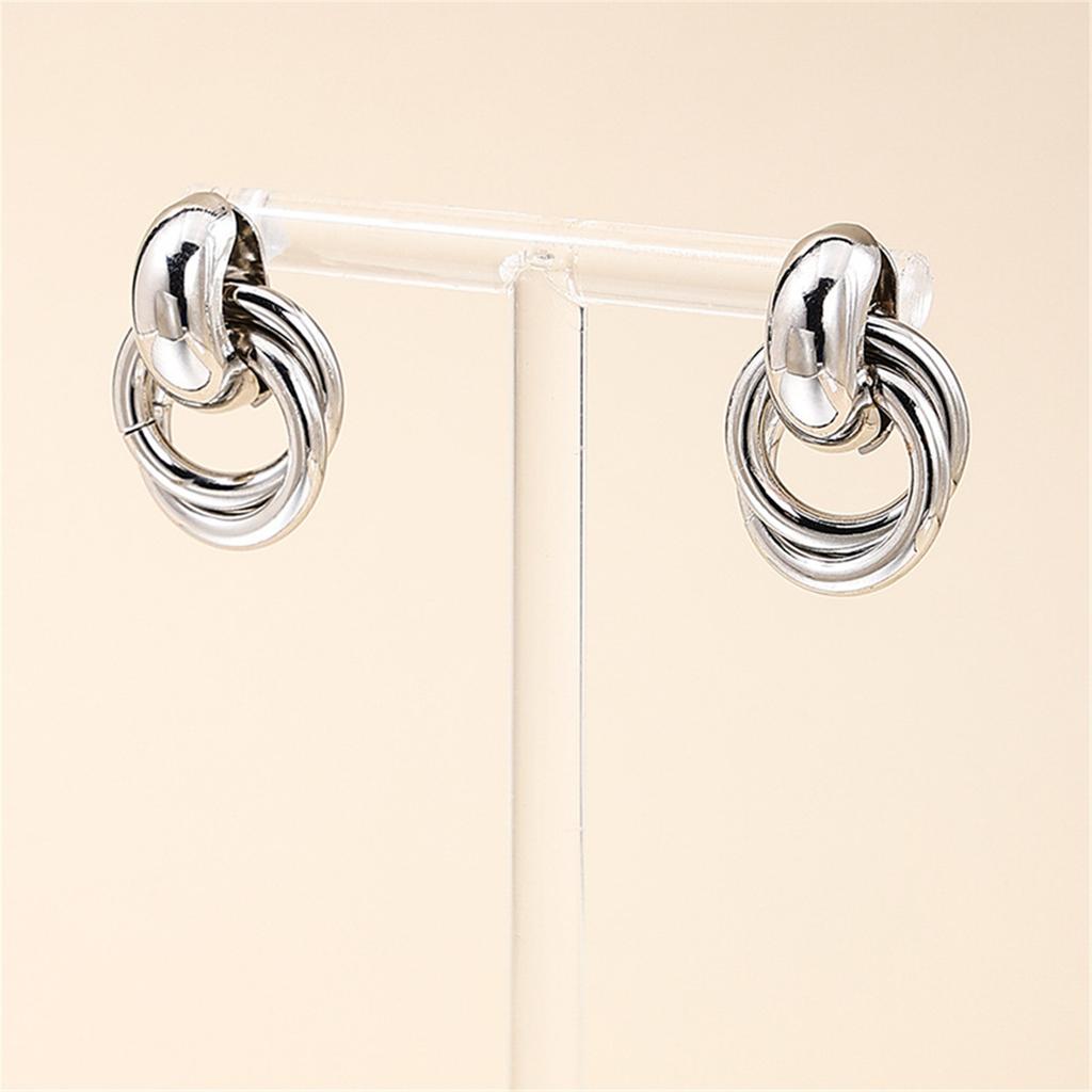 Милые круглые серьги Модные серьги-пусеты Элегантные серьги-пины Ювелирные изделия для ушей Сплавной материал Подходят для повседневных нарядов