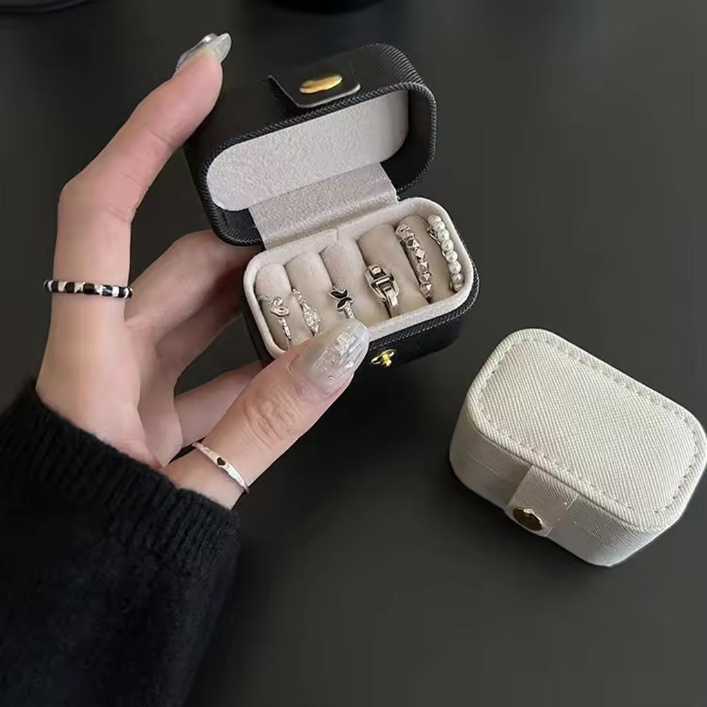 Mini Portable Small Jewelry Storage Bag Travel Simple Leather Ring Necklace Earrings Storage Box Organizer Display Gift Box