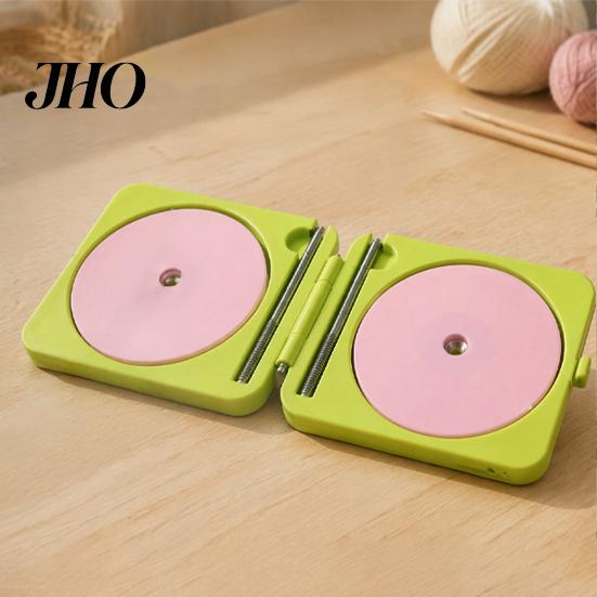 Yarn Ball Holder Portable Spinner, Rotating Crochet Accessory Storage Compact Box, Detachable Foldable Spinner for Knitting Lovers Beginners Organizer
