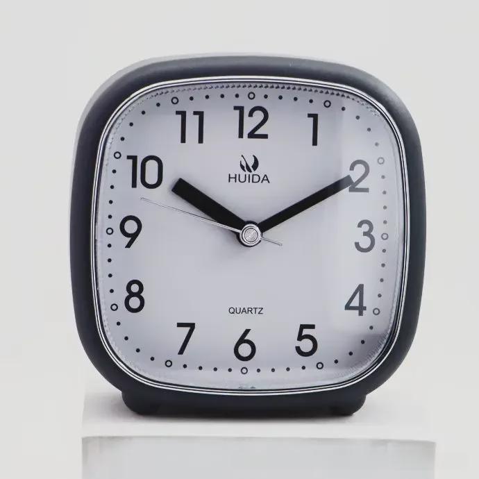 5-дюймовый бесшумный ретро-металлический будильник: Настольные часы в европейском стиле для гостиной или спальни