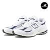 Выбрать 2 кроссовки New Balance 2002 Indigo White Grey для мужчин и женщин