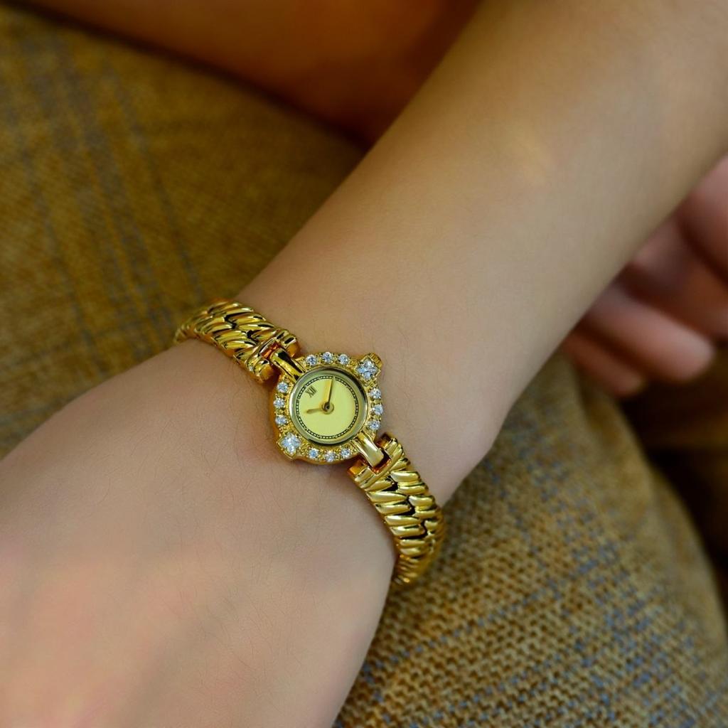 French Luxury Vintage Women's Wristwatch Gold Plated with Rhinestones High End Exquisite Craft Small Dial Quartz Watch