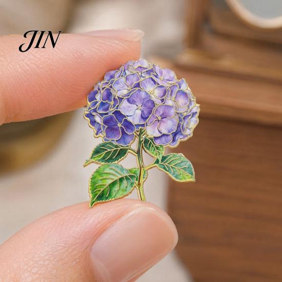 Natural Color Gradient Brooch Pin, Enamel Hydrangea Shape Lapel Polished Edges Backpack Corner Decorative Badge for Coat Collars Scarves Canvas