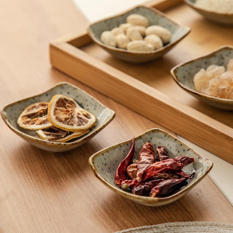 Ретро Мультяшная Керамическая Тарелка, Японский Принт Рыбы и Креветок, Тарелка для Соевого Соуса, Блюдце для Уксуса, Креативный Поднос для Закусок для Ресторана