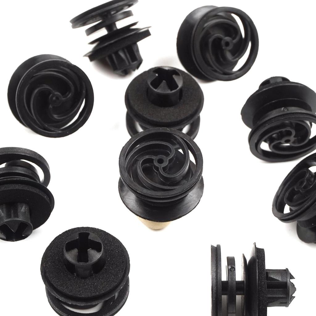 BCF1794 10 штук Фиксатор панели отделки двери черный для VW 3B0868243