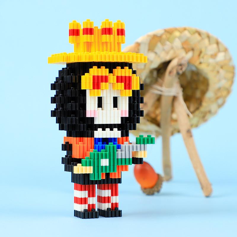 Аниме One Piece Луффи Зоро Ace Мини-кирпичи Строительные блоки Игрушки