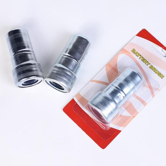 Щетка для чистки клемм аккумулятора. Простая в использовании, удаляет коррозию, продлевает срок службы аккумулятора. Инструмент для автомобилей, лодок, грузовиков.