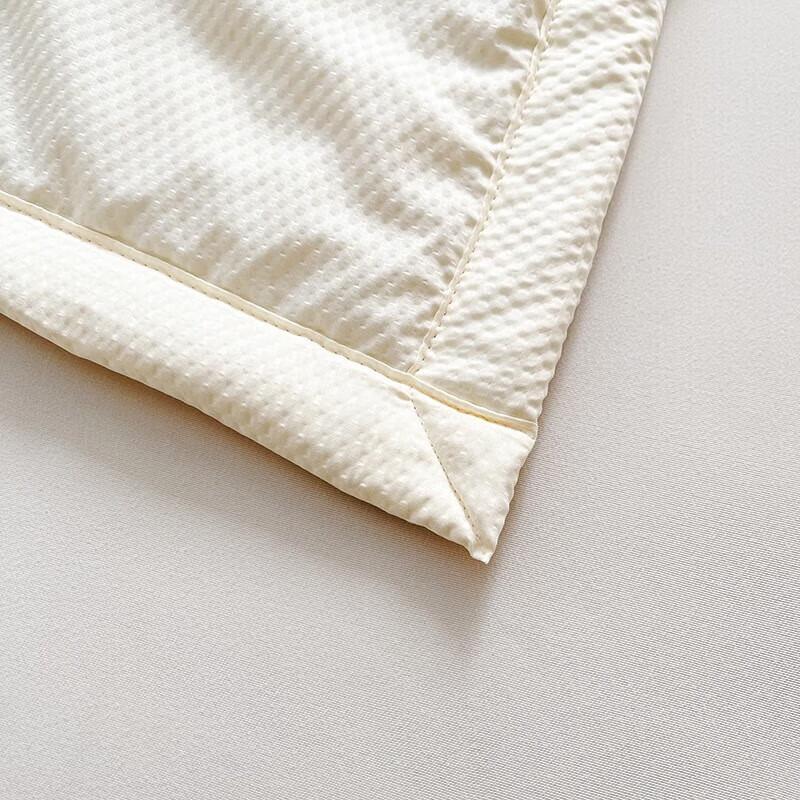 Manyaju Soy Fiber Summer Quilt