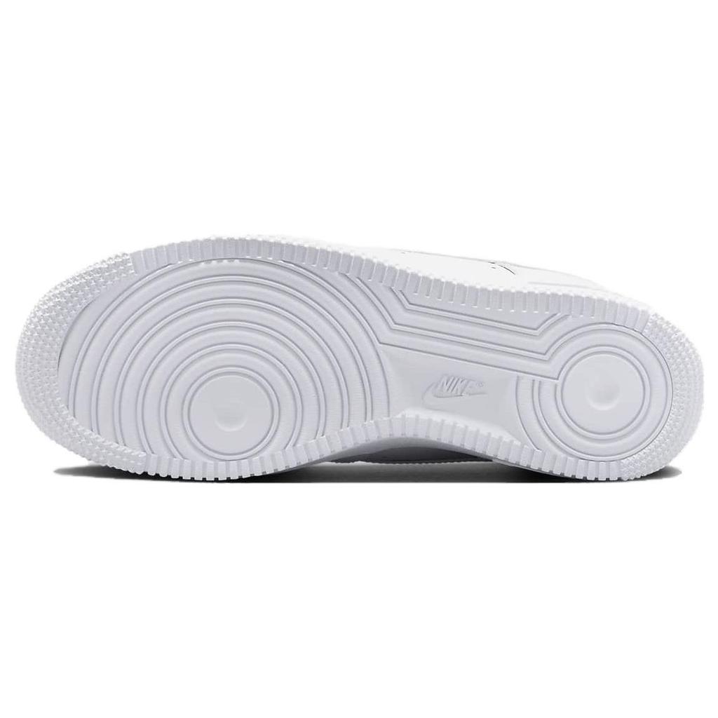 Nike Белые женские кроссовки Air Force 1 07 EasyOn DX5883-100