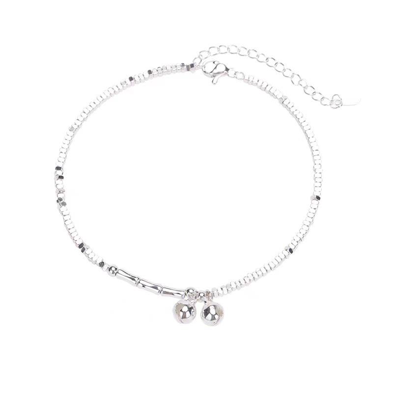 Женский браслет на щиколотку 2024 Luxe Silver Bells - Модный, Легкий и Персонализированный Дизайн в Дворцовом Стиле