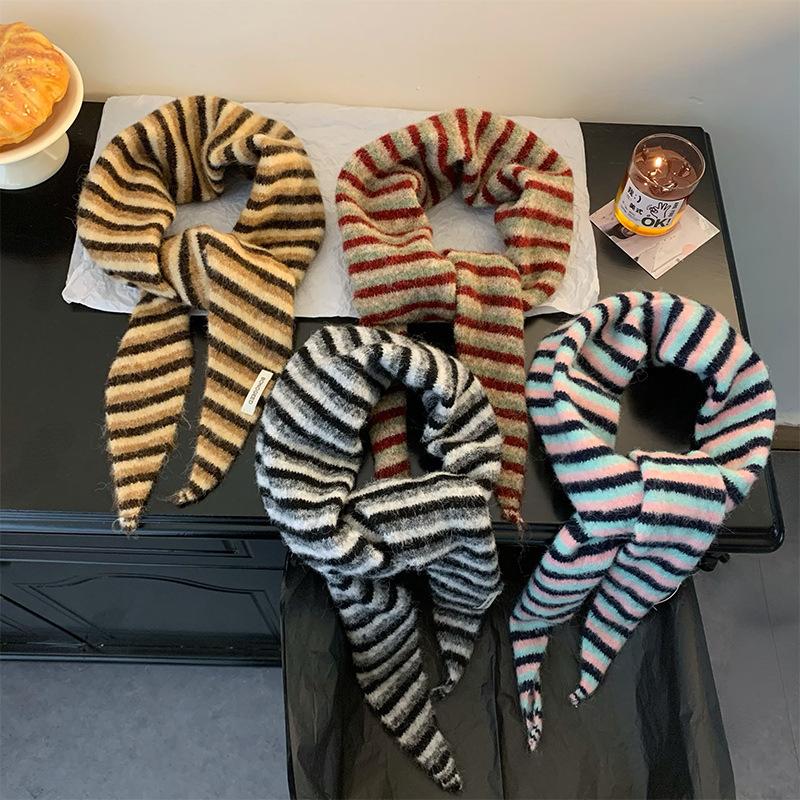 British Wool Triangle Scarf Knitted Stripe Print Triangular Scarf Women Headscarf Multifunctional Warm Knitted Neckerchief Scarf