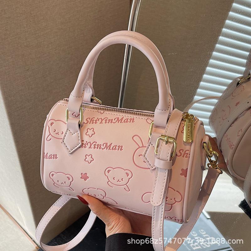 High-end Texture Small Bag Women's 2025 New Summer Popular Versatile Crossbody Bag Fashionable Super Hot Hand-to-hand Pillow Bag