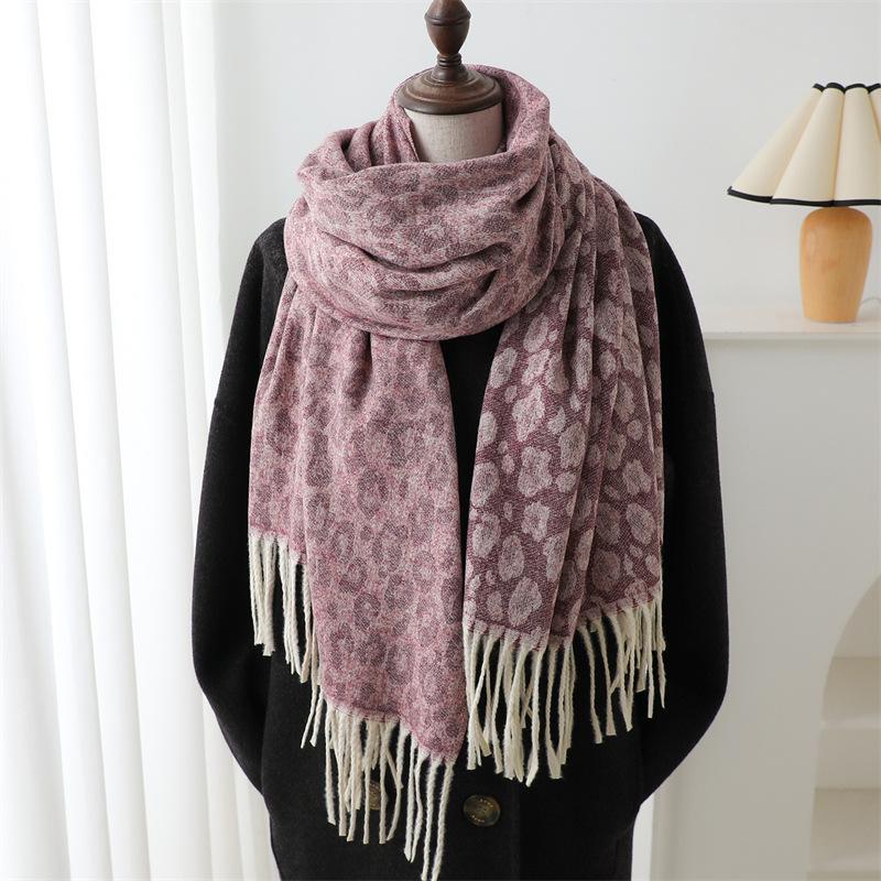 Fashion Leopard Print Jacquard Imitation Cashmere Scarf Simple Versatile Warm Scarf Women'S Fringed Shawl