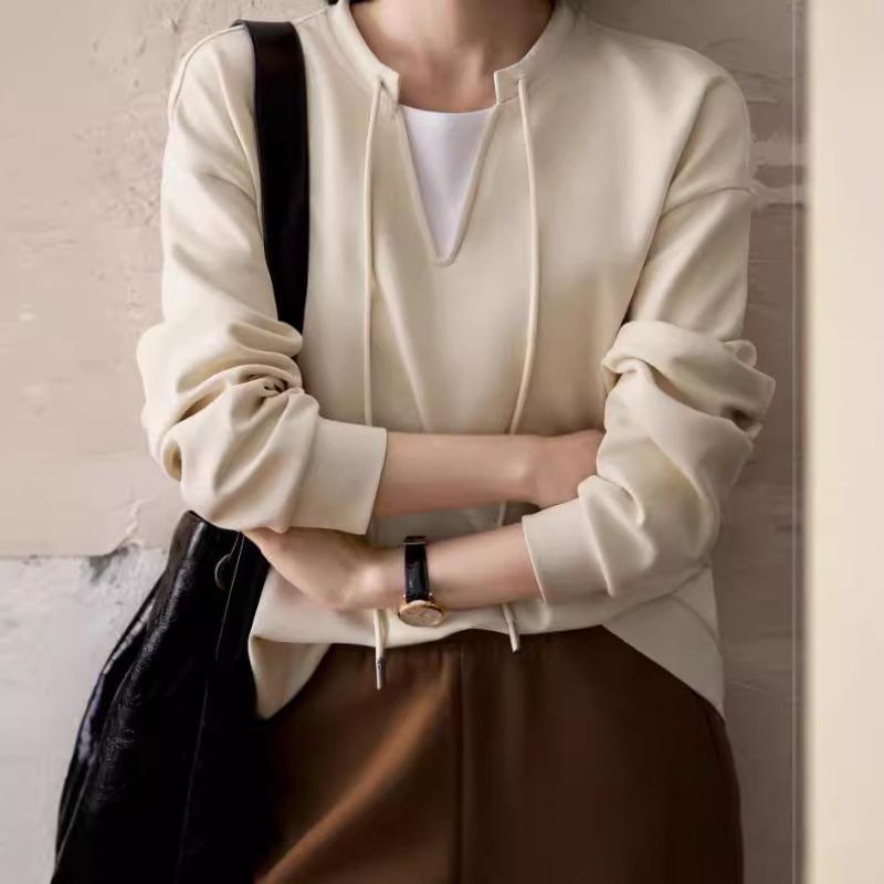 Autumn New Fashionable Fake Two-piece Sweater, Comfortable Cotton Elastic White with Casual Sports Top