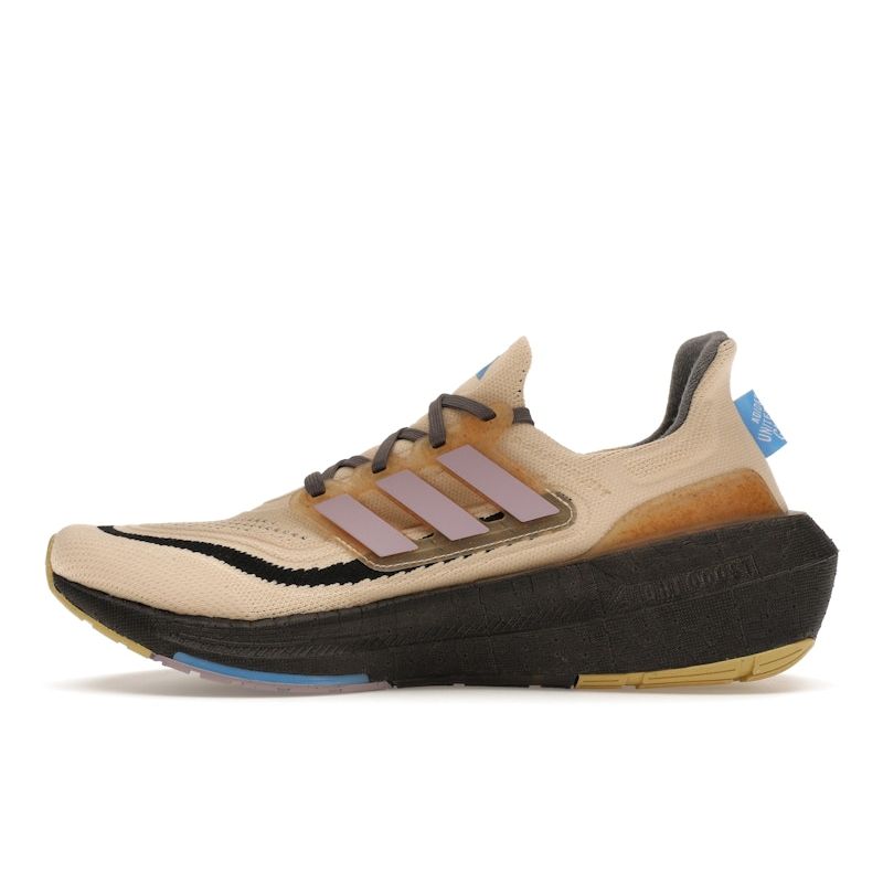 Adidas Кроссовки мужские UltraBoost Light United For Change, цвет Tan Crystal-Sand, б/у-Fig ID3288