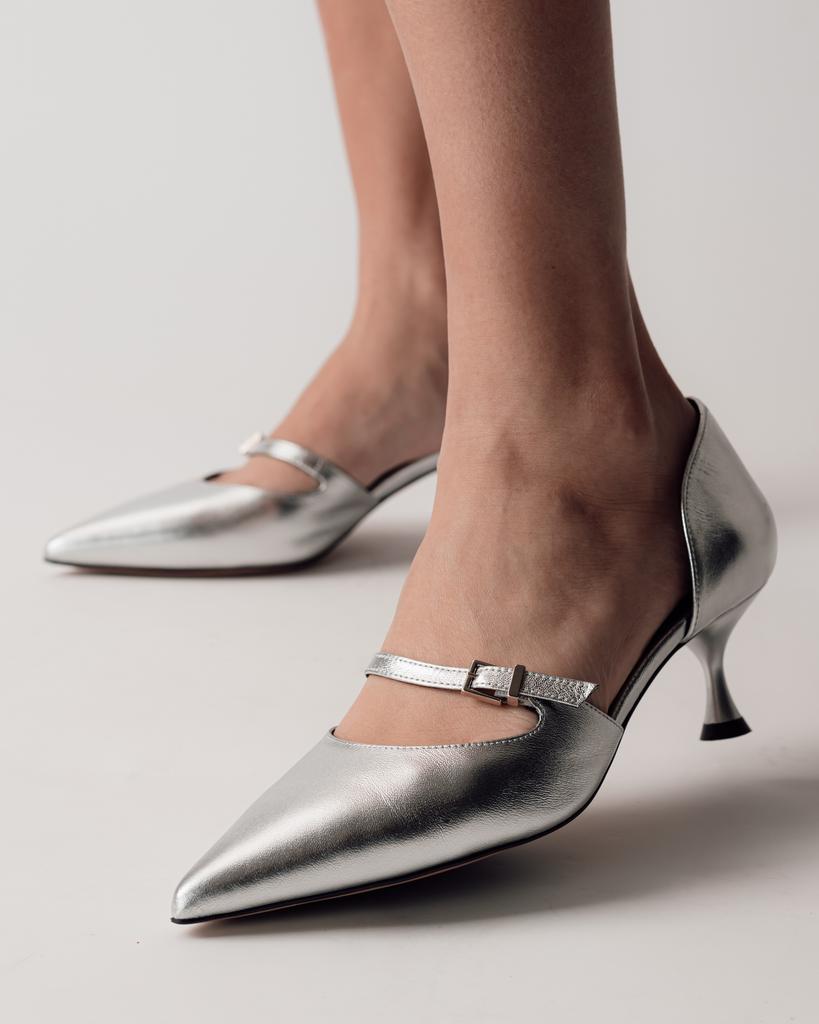 Туфли на каблуке Lottini 320215 36 серебристые кожа