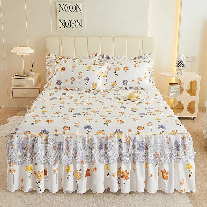 3pcs Set Skin-friendly Lace Bedspread Princess Double Layer Lace Bed Sheet Anti-slip Bed Cover with 2pcs Pillowcase