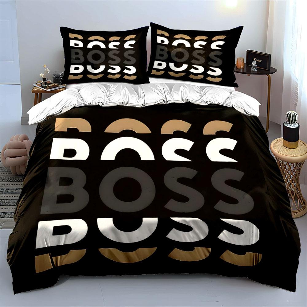 На узоре есть надпись "BOSS". Комплекты постельного белья Комплекты пододеяльников Пододеяльники Наволочки(1 * Пододеяльник 2 * Наволочки, без одеяла)
