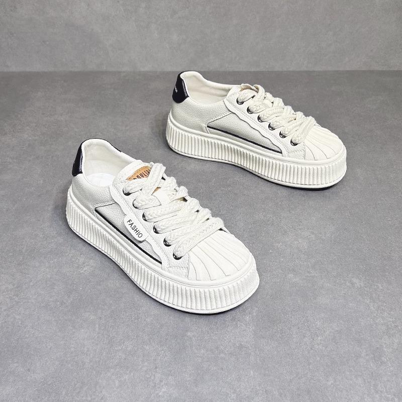 Туфли женские белые на платформе из натуральной кожи 2025 года, новые, универсальные, подходящие по цвету, повседневные, спортивные, с изголовьем для кровати