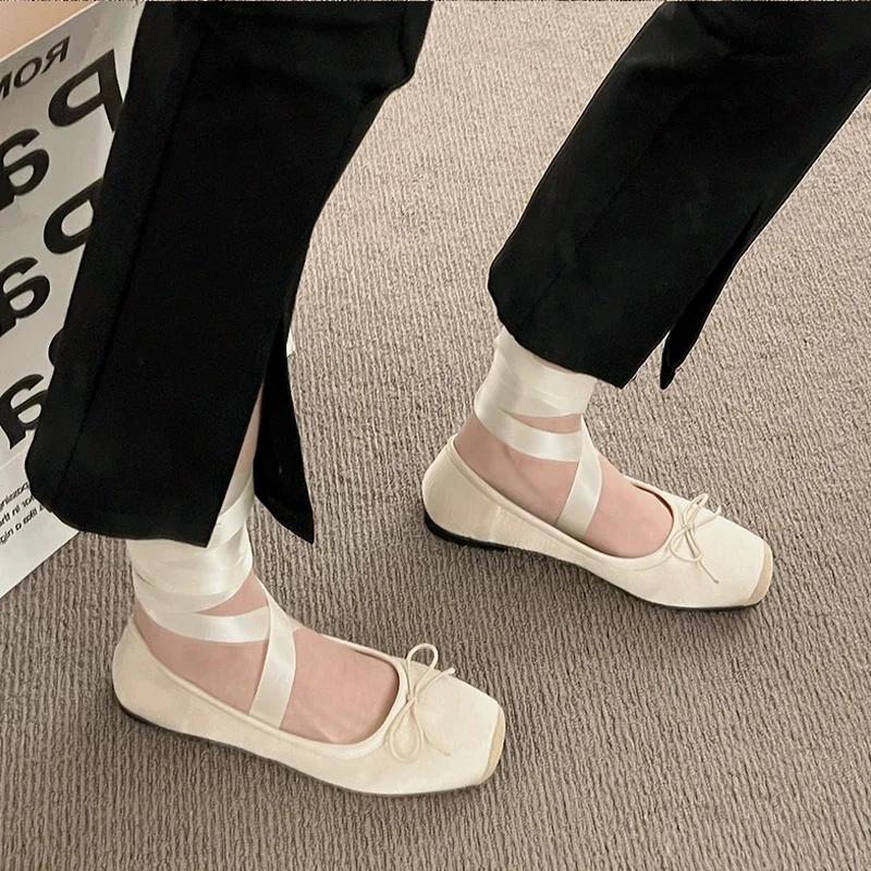 2024 Luxury Lace Tie Leg Satin Silk Ballet Flats Woman Square Toe Bowknot Elastic Band Ballerinas Ladies Wedding Floral Shoes