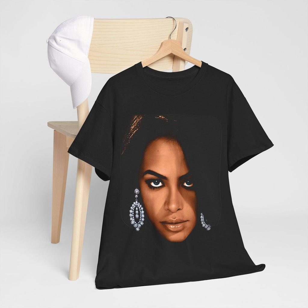 Классическая унисекс футболка Aaliyah, Минималистичная черно-белая футболка Aaliyah, Футболка Aaliyah, Футболка с изображением музыкального RnB исполнителя, рэпера, Подарок для фаната