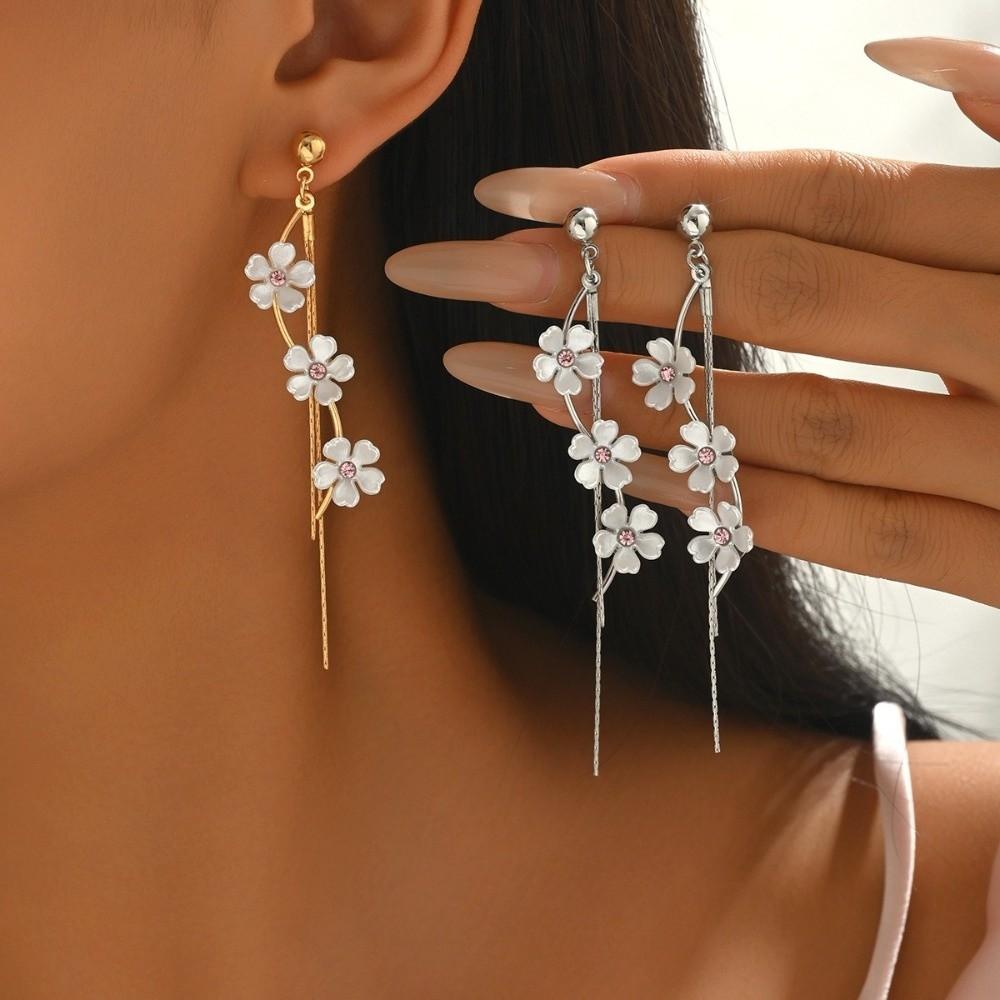 Versatile Pendant Earrings Tassel Flower Earrings Elegant Fringe Hoop Earrings Stylish Occasions