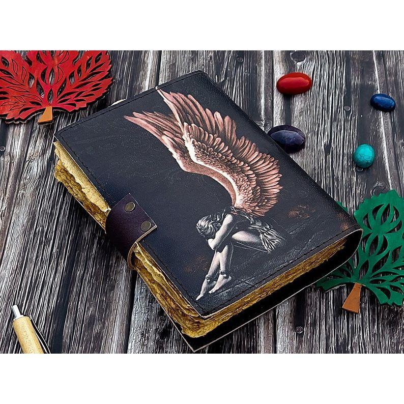 Leather Journal Fery Notepad For Men Women 7×5 Handmade Decle Edge Pepar Blank Spell Book Traveling Sketchbook Notebook Dairy With Loc