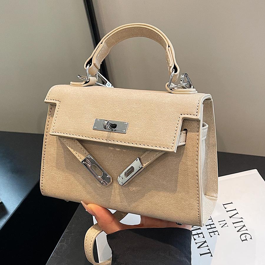 Ручная маленькая сумка Женская Новая Мода Текстура Повседневная сумка-мессенджер