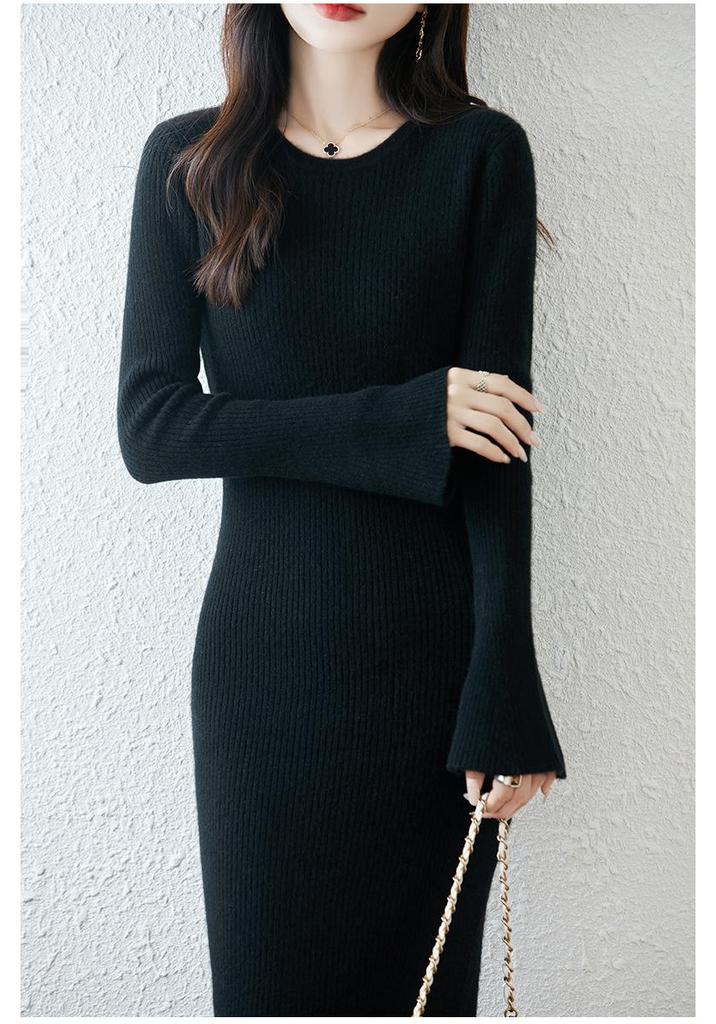 Elegant Women's Round Neck Slim Fit Wool Knit Dress