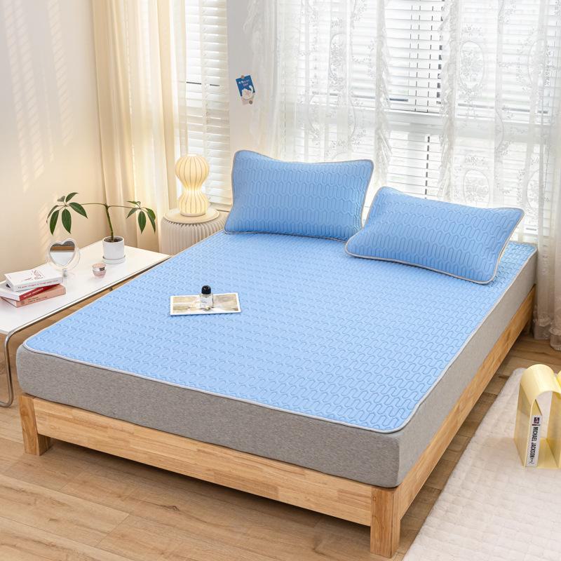 Комплект из трех ковриков для матери и ребенка из латекса Ice Silk — мягкий, прохладный и моющийся