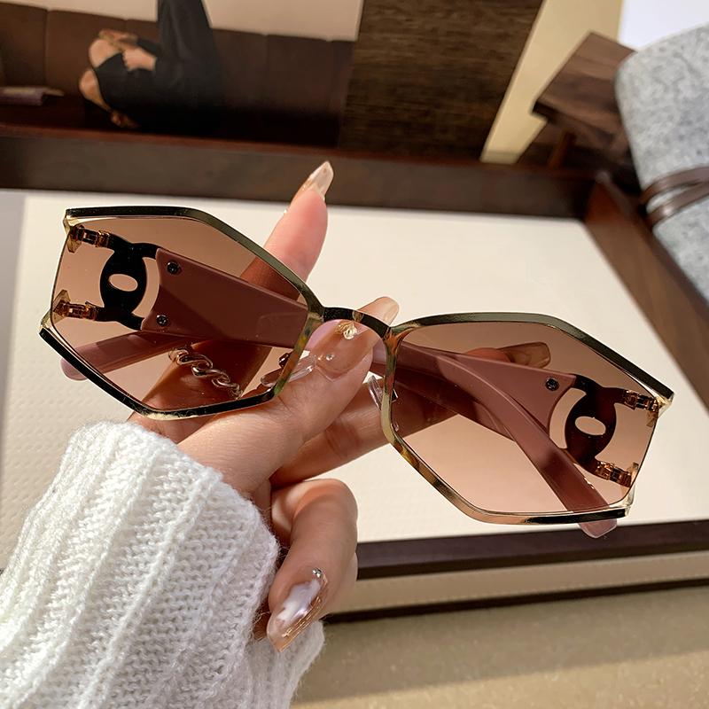 Новые Солнцезащитные Очки Алмазная Оправа Металлические Аксессуары Солнцезащитные Очки Ультрафиолетовые Лучи Высококлассные Уличные Солнцезащитные Очки