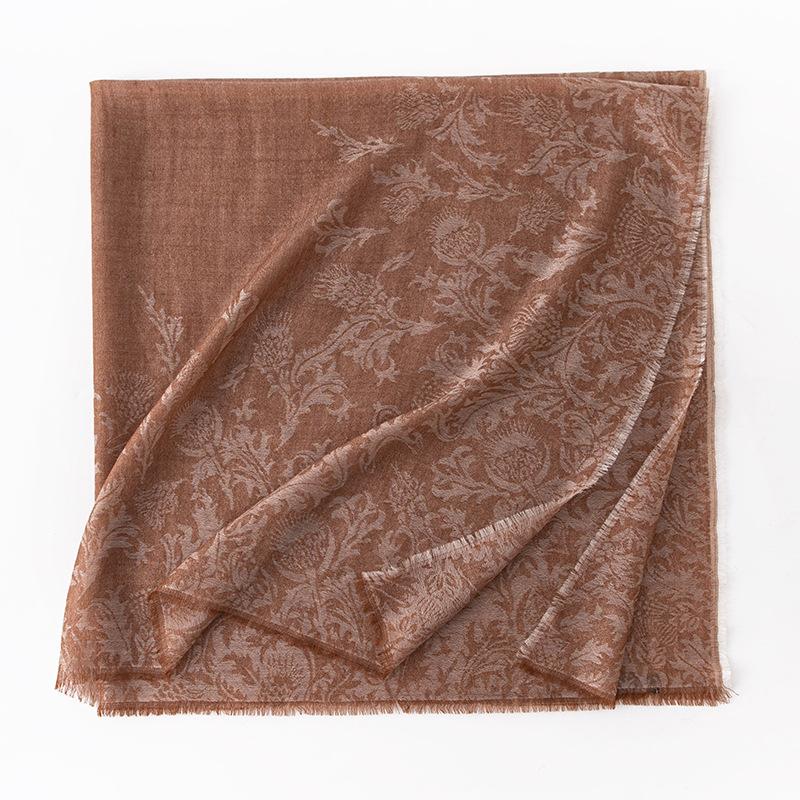 Cashmere Scarf High End French Retro Cashew Flower Jacquard Large Square Scarf Air Conditioned Room Shawl for Women Autumn Outerwear
