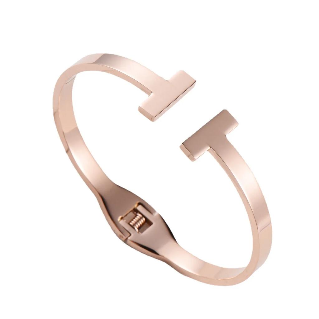Double T Letter T Bracelet Dual Row Spring Polished Mirror Surface Titanium Steel Plated Vacuum Jewelry Accessory Hand Ring