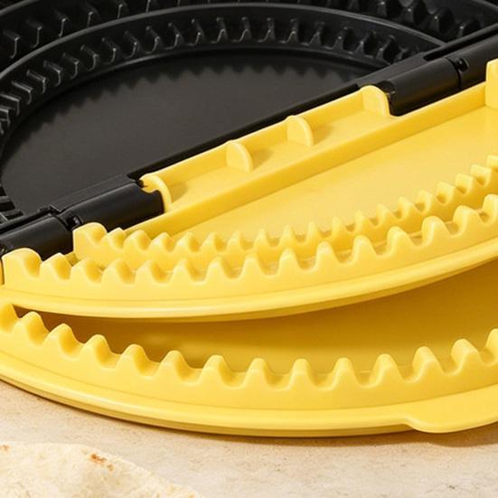 Sandwich Mold Food Grade Heat Resistant Plastic Sandwich Maker Sealer Press Tools DIY Breakfast