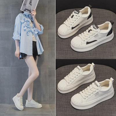 Женские белые кроссовки на платформе из натуральной кожи - увеличивающие рост, носок-ракушка, модная повседневная обувь осени 2024 года